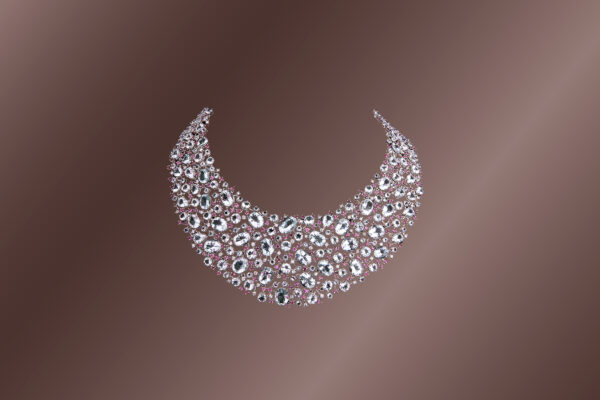 Oro bianco 18 Kt e pietre